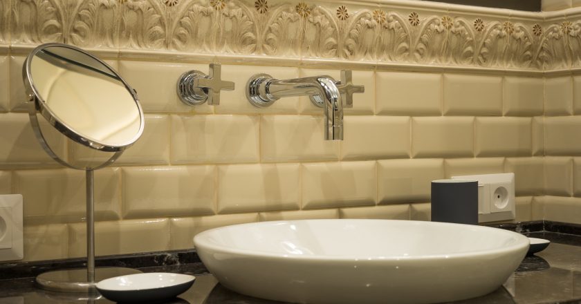 Handwaschbecken aus Edelstahl von Nieros – robust und preiswert